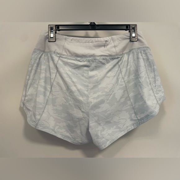 Tasc Performance Recess Run Short size Medium - Picture 2 of 3